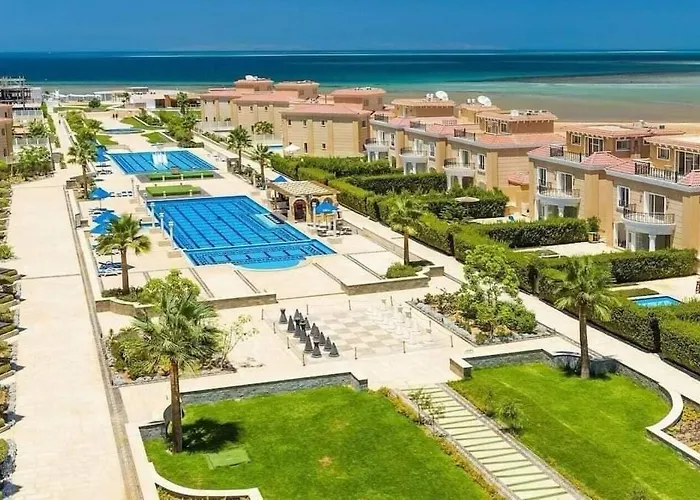 Selena Bay Resort *